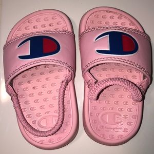4T Pink Champion slides